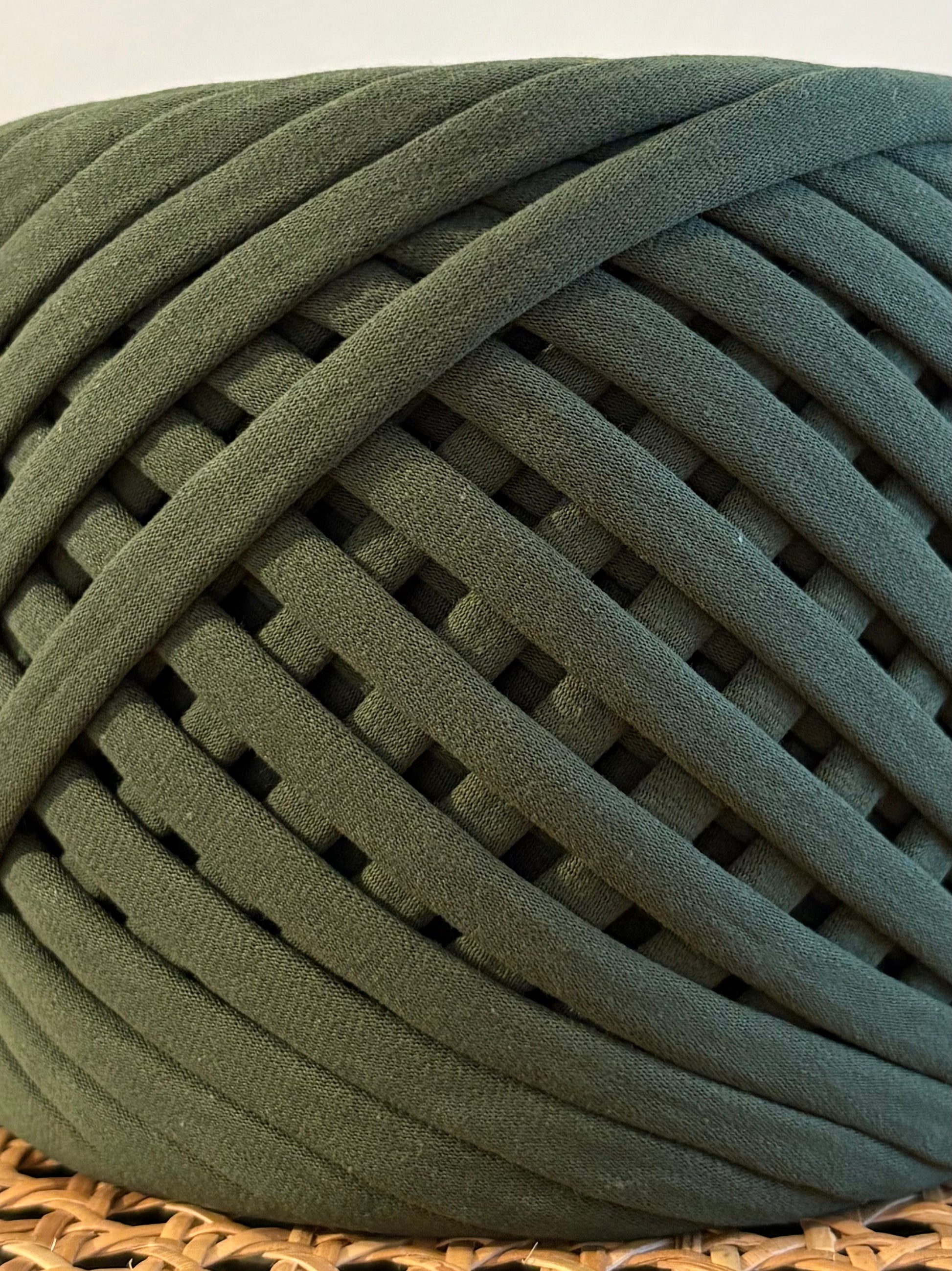 Cotton T-Shirt Yarn: Olive