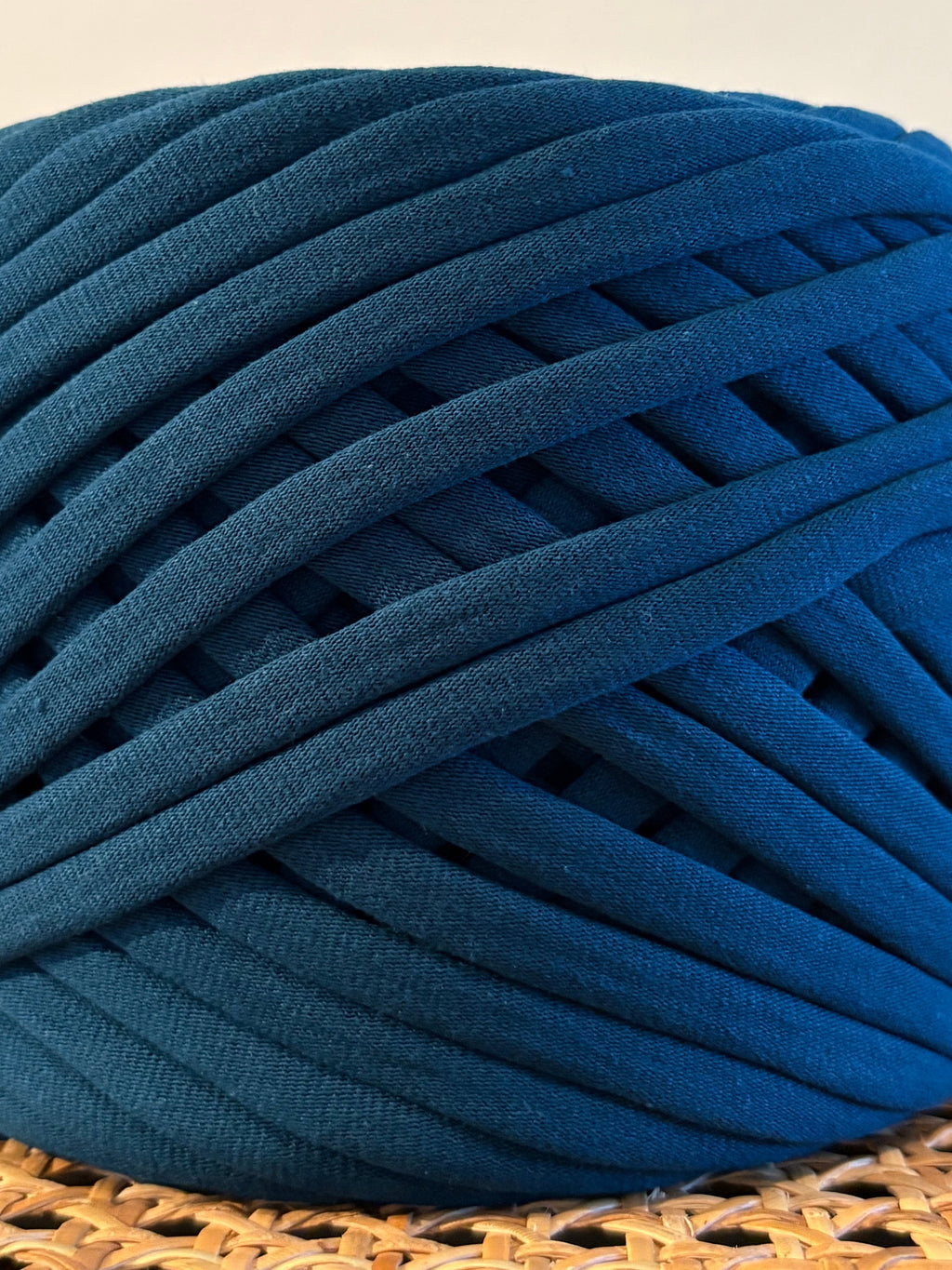 Cotton T-Shirt Yarn: Deep Blue