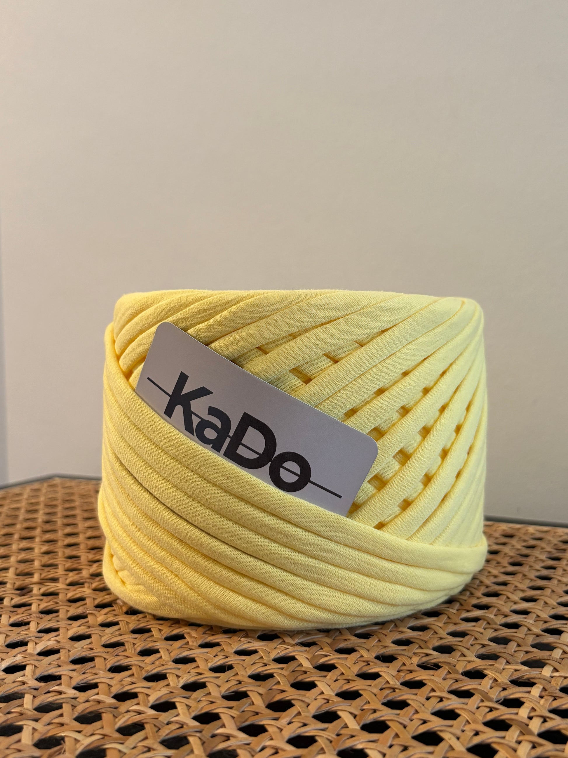 Cotton T-Shirt Yarn: Lemon