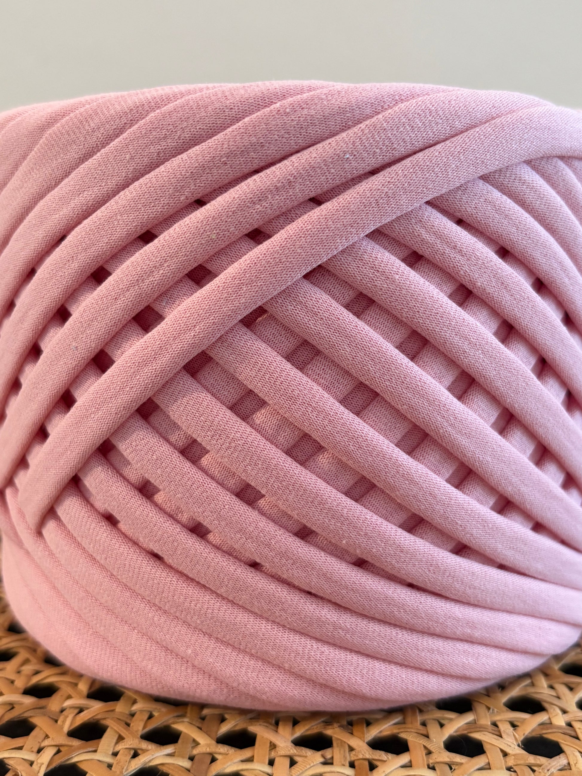 Cotton T-Shirt Yarn: Cotton Candy Pink