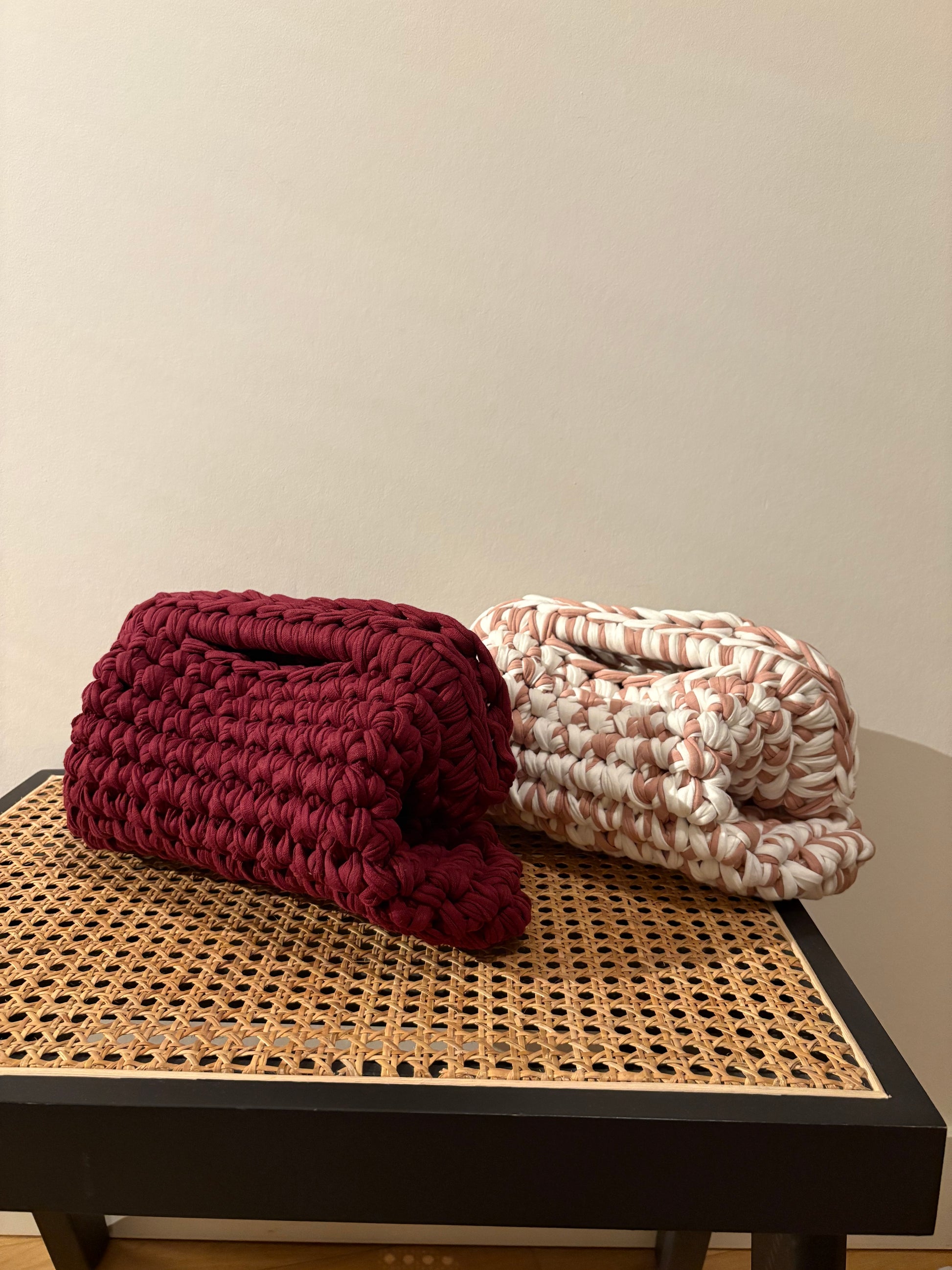 LILOU • Burgundy